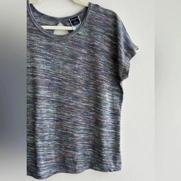 Stranded Grey/Pink/Blue/Green Heathered Short Sleeve Shirt, Keyhole Back, Large - Picture 5 of 16
